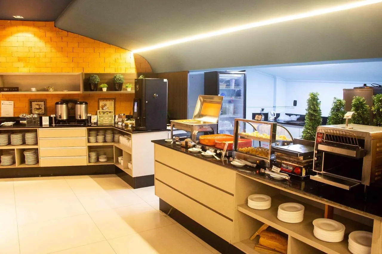 ***  Camboriu Praia Hotel Balneário Camboriú ブラジル
